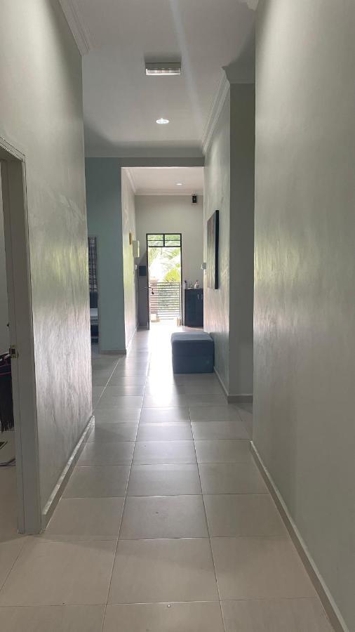 Nikmat Homestay Riyadh Kampong Tuan Mandak ภายนอก รูปภาพ
